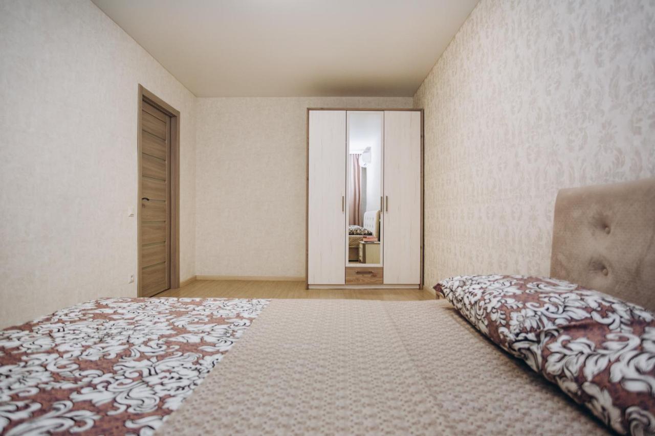 Luxe Apart-Hotel Near Lavina New Building 1 Floor Sumy Luaran gambar